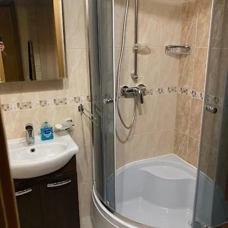 Apartament Mieszkanie 2 *